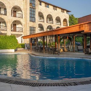 Riviera Taouyah Hotel